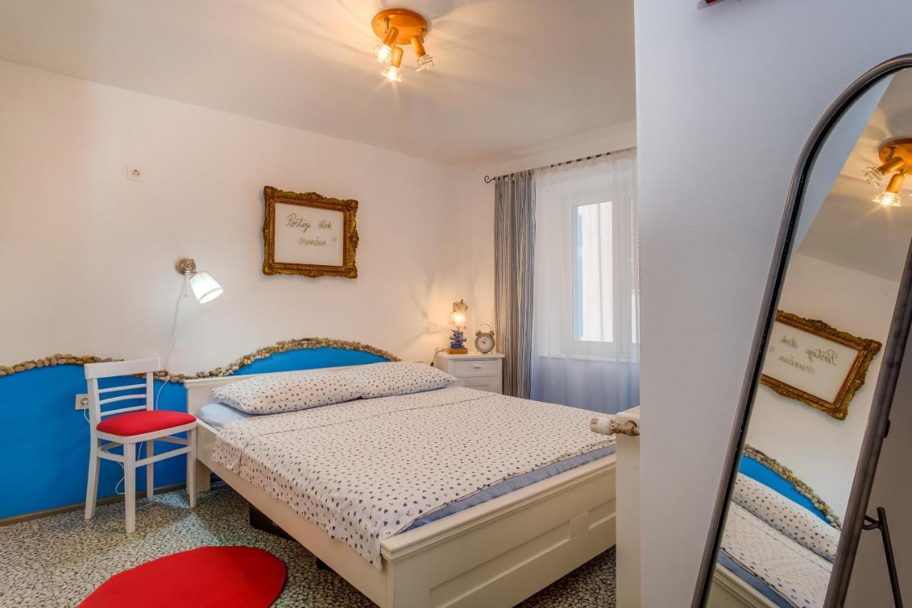 Apartment Kastel *